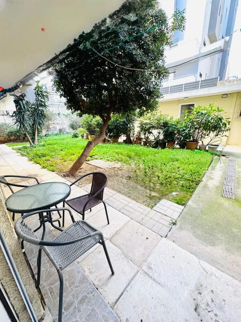 Garden, Balcony/Terrace