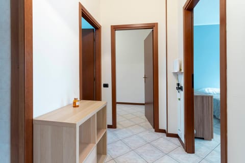 Communal lounge/ TV room, wardrobe