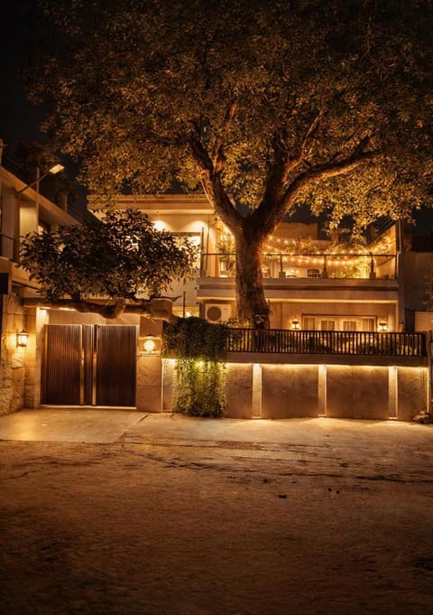 Property building, Night