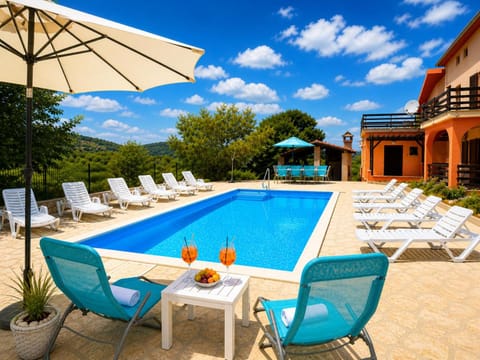 Property building, Natural landscape, Pool view, Swimming pool, sunbed