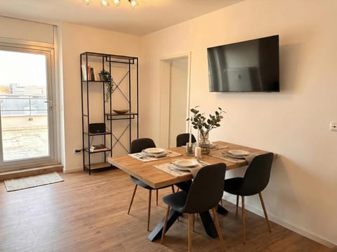 TV and multimedia, Dining area