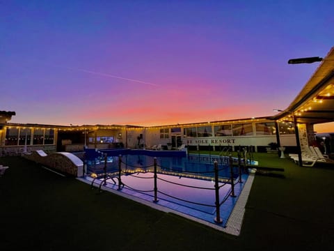 Pool view, Swimming pool, Sunset