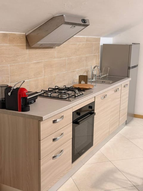 Kitchen or kitchenette, kitchen