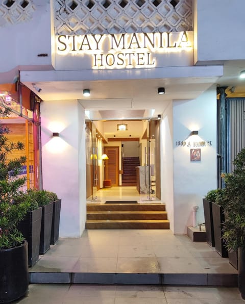 Facade/entrance, Logo/Certificate/Sign
