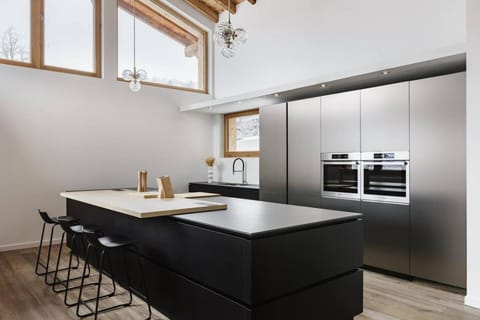 7 Summits - Chalet 230m2 Salon Cathedrale Vues Cheminee Chalet in Les Houches