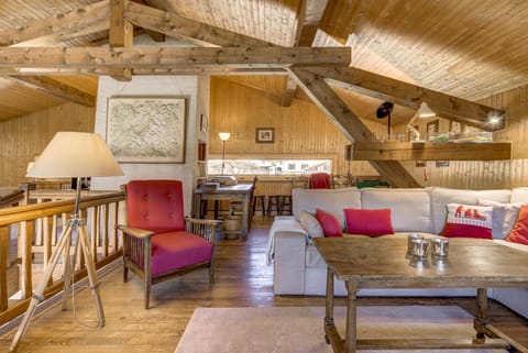 Le 111 - Chalet 4CH Calme Vue Pano 5mn Grands Montets Chalet in Chamonix