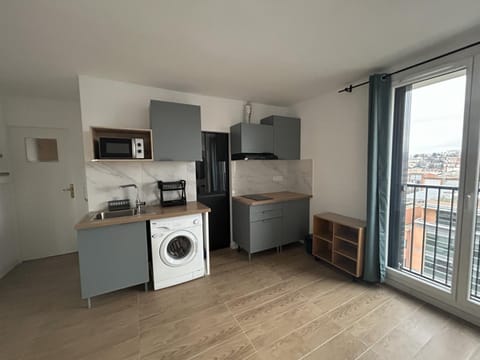 oven, stove, washing machine