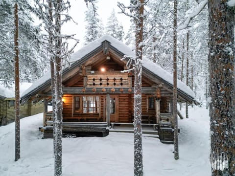Property building, Winter