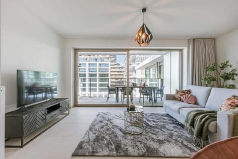 TV and multimedia, Balcony/Terrace, Living room, Photo of the whole room