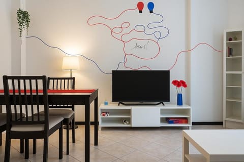 Xenia - 2 rooms apt in Via Giovanni Torti 156 Apartment in Genoa