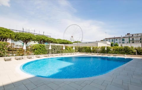 Pool view, Swimming pool