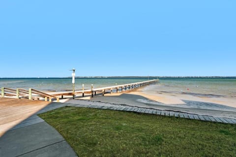 Baywatch G9 by Gulf Coast Getaways Apartment in Pensacola Beach