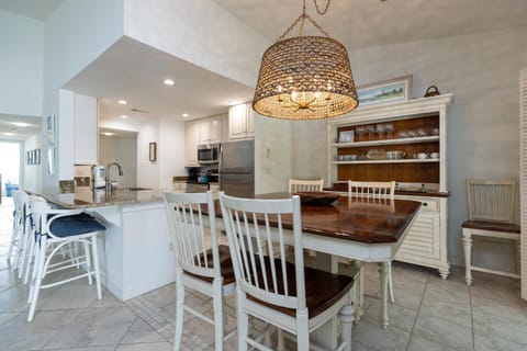 1690 Bluff Villas Villa in Hilton Head Island