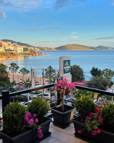 Nearby landmark, Balcony/Terrace, City view, Lake view, Sea view