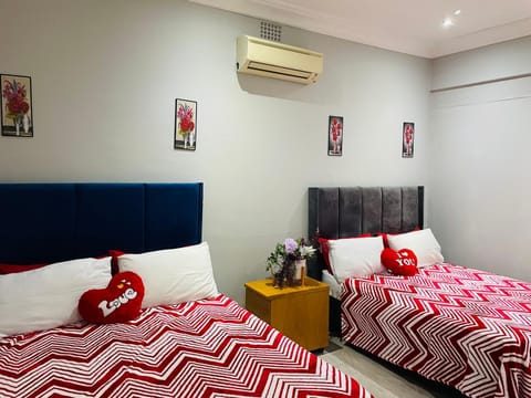 Annika`s dormitory in claremont Hostel in Cape Town