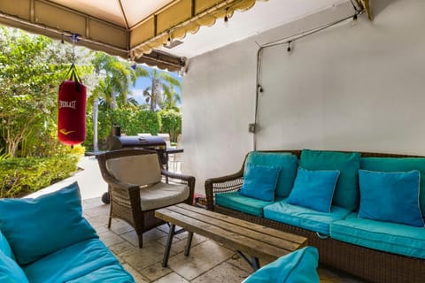 Garden, Seating area