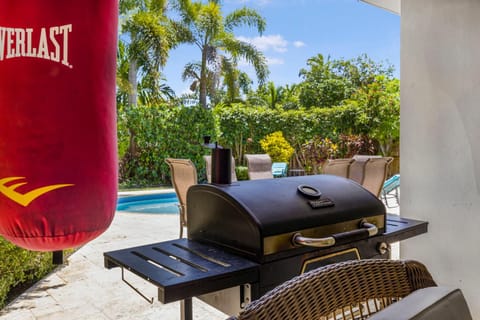 BBQ facilities, Swimming pool, sunbed