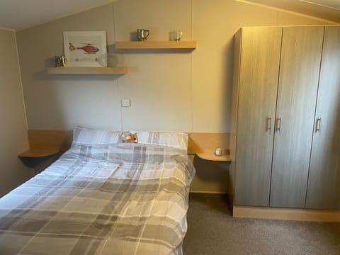 26 The Green Captains Cabin Cabin in Newquay