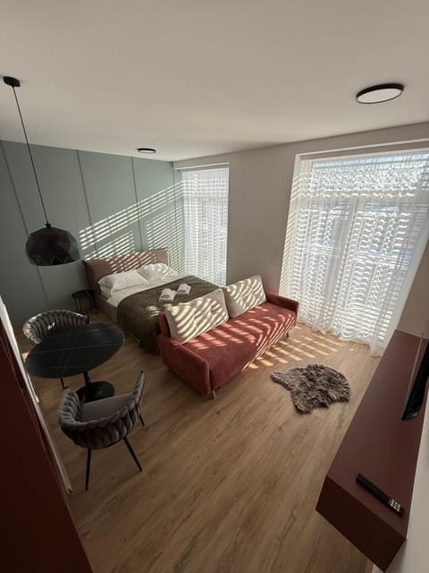 Living room, Photo of the whole room, Seating area, Bedroom