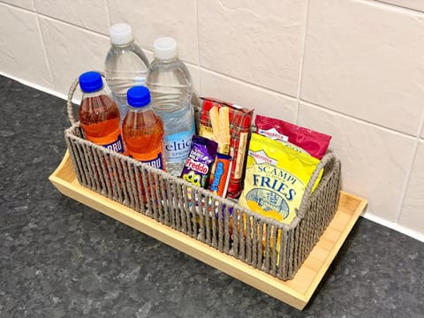 Food and drinks, Food