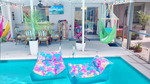Patio, Patio, Balcony/Terrace, Balcony/Terrace, Garden view, Pool view, Pool view, Swimming pool, Swimming pool, Swimming pool, sunbed