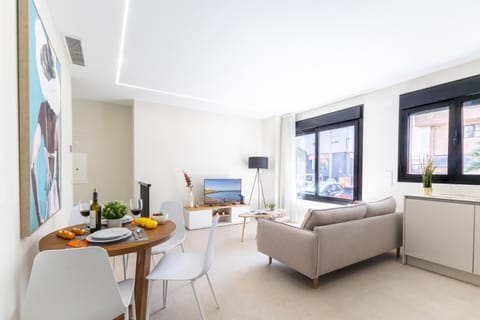 Living room, Seating area, Dining area