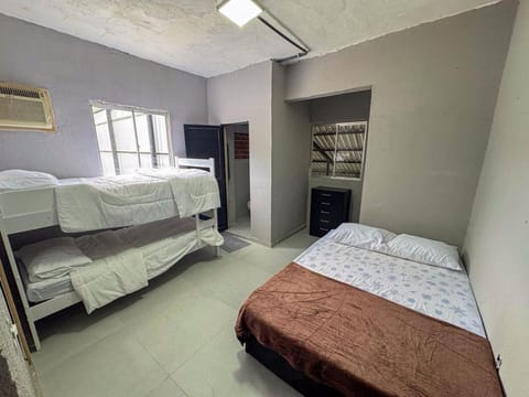 Suíte 1 - 4 pessoas - Rio Heaven Pousada Hostel Hostel in Rio de Janeiro