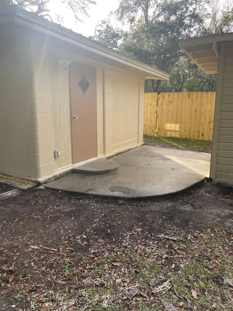 The cottage in Brooksville House in Brooksville