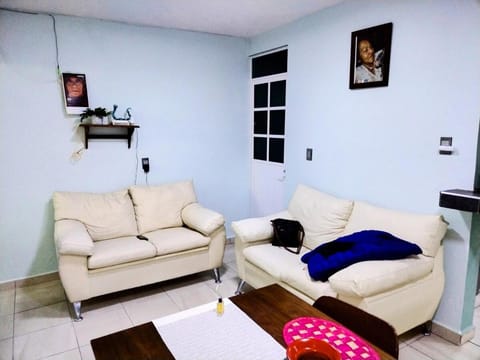 Confortable alojamiento cerca del AIFA - Tecamac Apartment in Hidalgo, Mexico