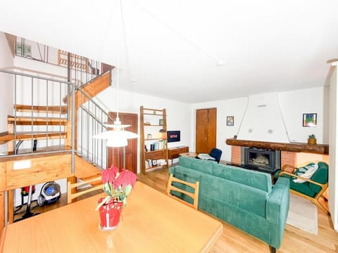 7 Min to Lake Como - Peaceful Mountain Retreat Chalet in Province of Lecco