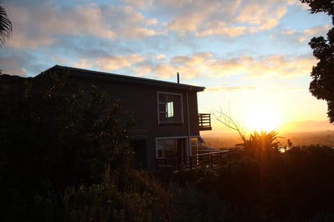 Property building, Sunrise