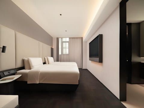 TV and multimedia, Photo of the whole room