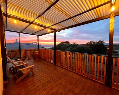 Patio, Natural landscape, View (from property/room), Balcony/Terrace, Lake view, Sunset