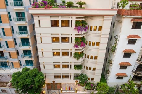 Property building, City view