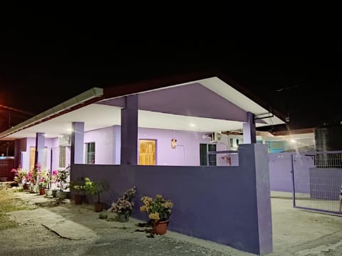 Property building, Night