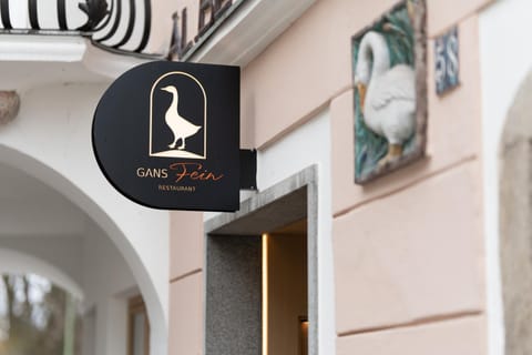 Facade/entrance, Property logo or sign