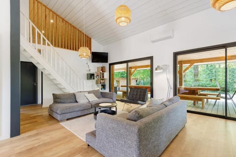 Property building, Living room