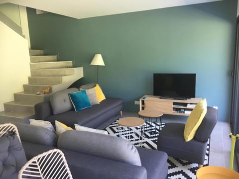 Property building, Living room