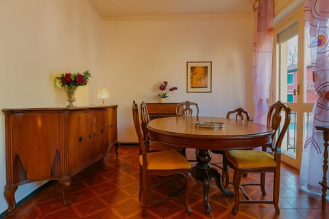 Xenia - 4 room apt in Via Garibotti 5 Apartment in Santa Margherita Ligure