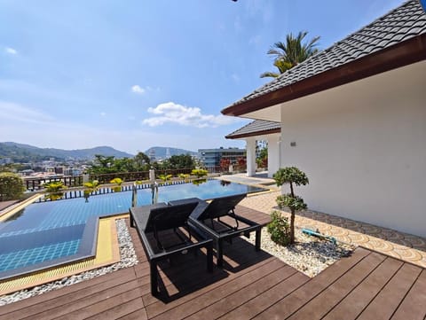 Balcony/Terrace, Swimming pool