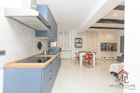 Living room, Dining area, kitchen