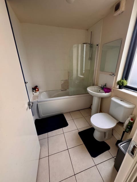 Cozy Room , prime location Vacation rental in Dublin