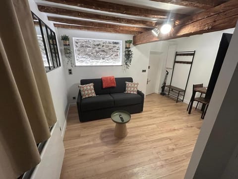 La Petite Porte du Bonheur Apartment in Auvergne-Rhône-Alpes