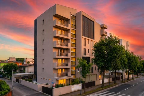 Property building, Street view, Sunrise