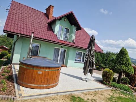 Property building, Spring, Day