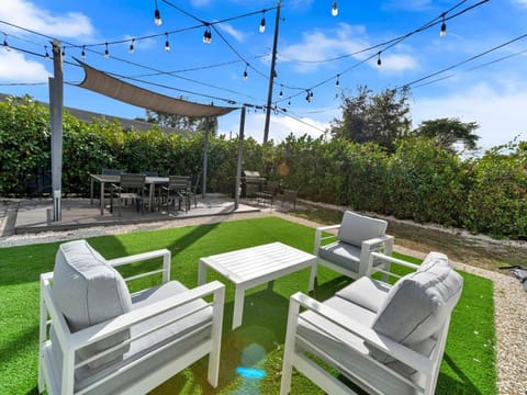 Casa Playa House in Hallandale Beach