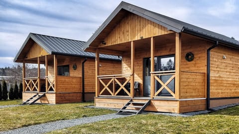 Property building, Spring, Mountain view