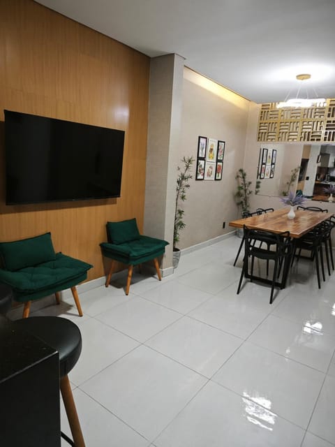 TV and multimedia, Seating area