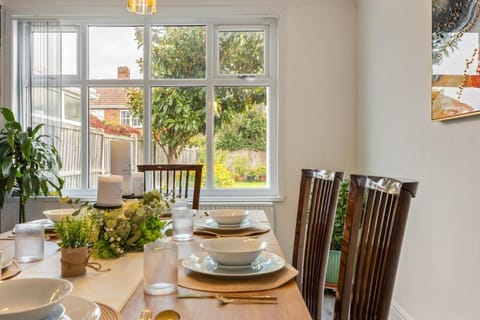 The Carr Lane Luxe Escape House in Cleethorpes