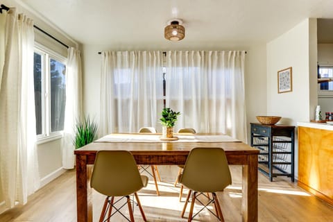 Clear Lake Living! Pet-Friendly Gem with Fenced Yard House in Lakeport